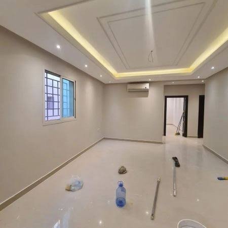 تشطيب دهانات داخلية لغرفة وصالة بالرياض بواسطة معلم دهانات محترف